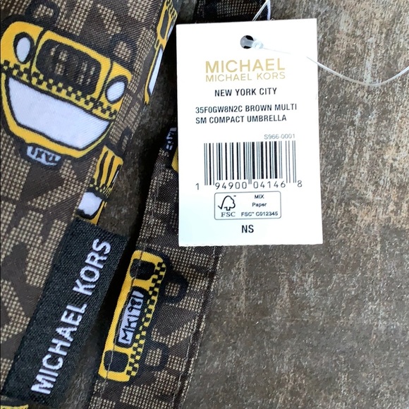 MICHAEL KORS NEW YORK CITY SM COMPACT UMBRELLA - Picture 5 of 16